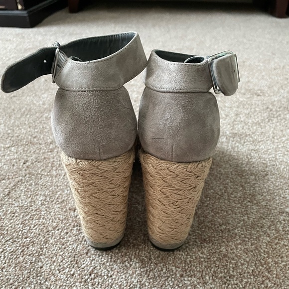 Stuart Weitzman Wedge Sandals Gray Suede Platform Espadrilles - Picture 3 of 6